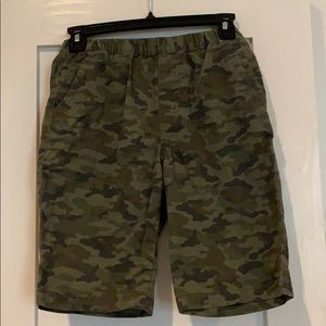 Boys elastic waist camo shorts